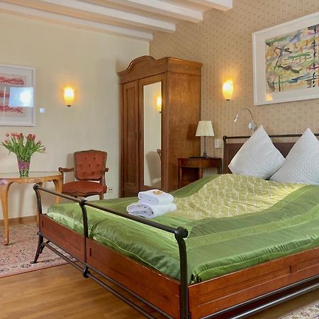 Rhein River Guesthouse - Direkt Am Rhein Leverkusen Eksteriør billede