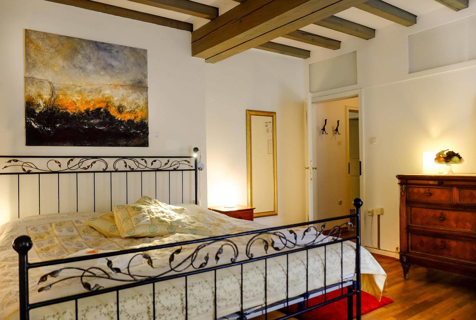Rhein River Guesthouse - Direkt Am Rhein Leverkusen Eksteriør billede